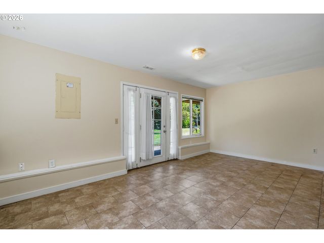 9540 Sw TERWILLIGER Blvd, Portland, OR 97219