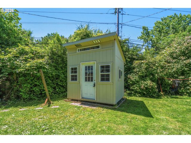 9540 Sw TERWILLIGER Blvd, Portland, OR 97219