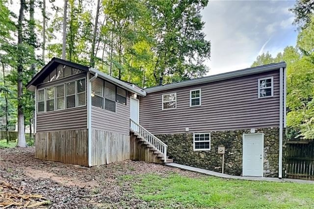 2426 Emberwood Court NW, Kennesaw, GA 30152