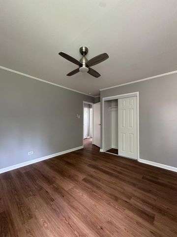 329 Somonauk Street, Park Forest, IL 60466