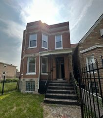 7144 S Saint Lawrence Avenue, Chicago, IL 60619