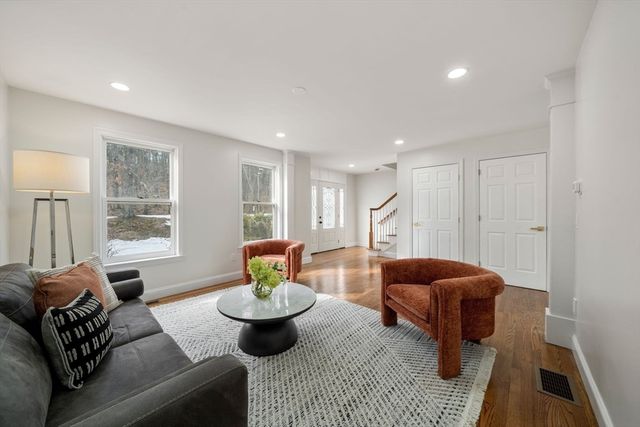 99 Corn Rd, Bolton, MA 01740