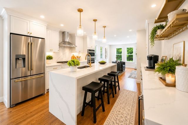 99 Corn Rd, Bolton, MA 01740