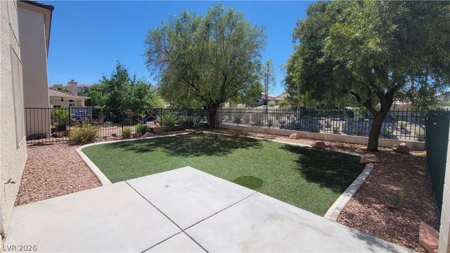 1109 Scenic Crest Drive, Henderson, NV 89052