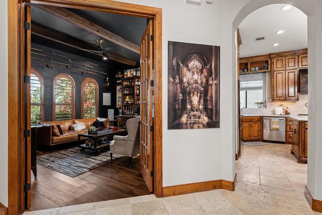 3 Applegreen CT, The Hills, TX 78738