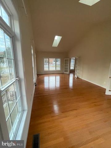 2907 DUMAS ST, Alexandria, VA 22306