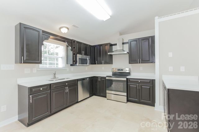 5955 Scots Bluff Drive, Charlotte, NC 28227