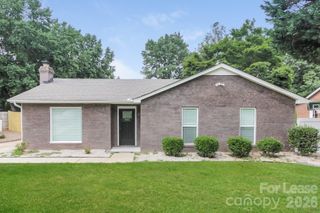 5955 Scots Bluff Drive, Charlotte, NC 28227