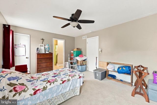 112 BERGER RD, Schwenksville, PA 19473