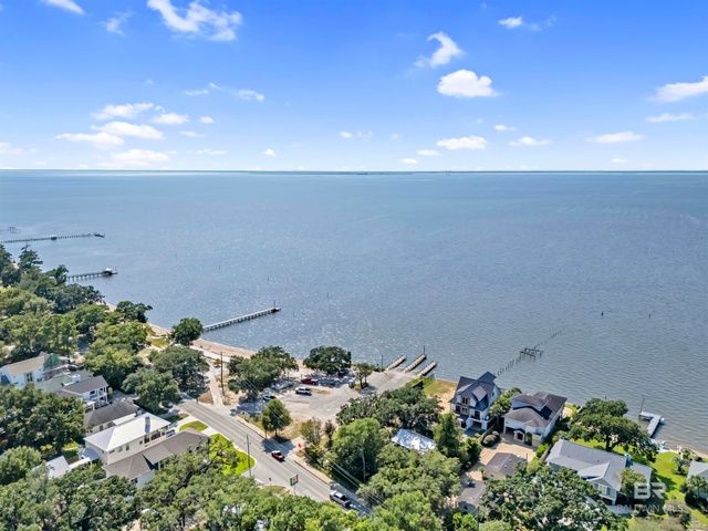 403 S Mobile Street, Fairhope, AL 36532