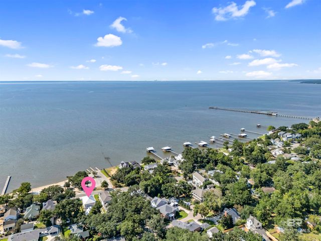 403 S Mobile Street, Fairhope, AL 36532