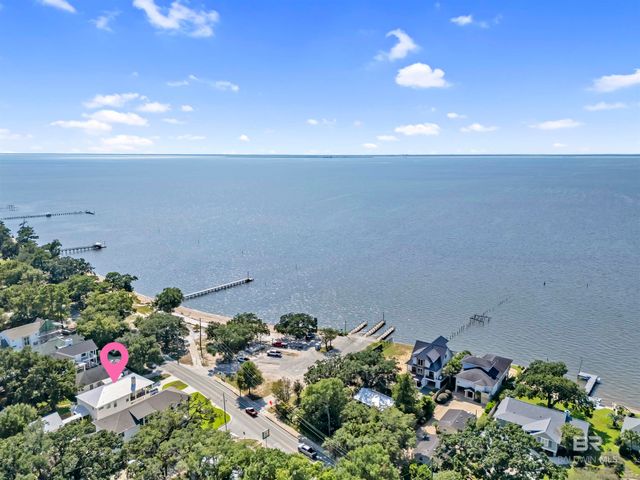 403 S Mobile Street, Fairhope, AL 36532