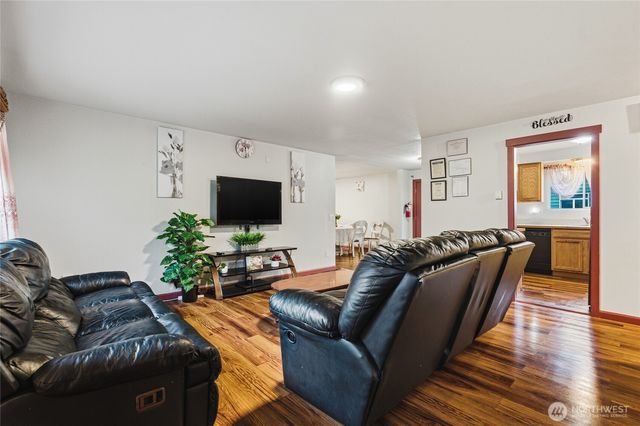 2517 132nd Street SE, Everett, WA 98208