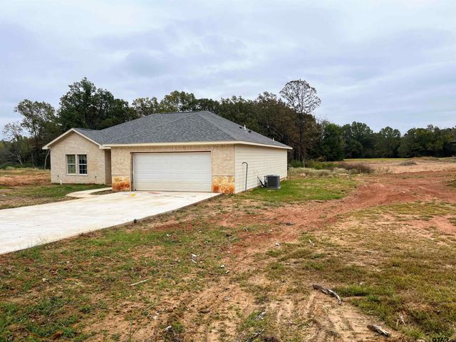 211 S Quille, Mt Pleasant, TX 75455