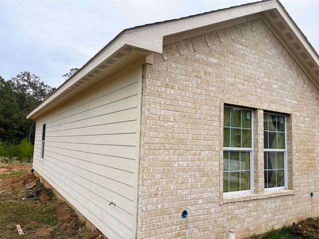 211 S Quille, Mt Pleasant, TX 75455