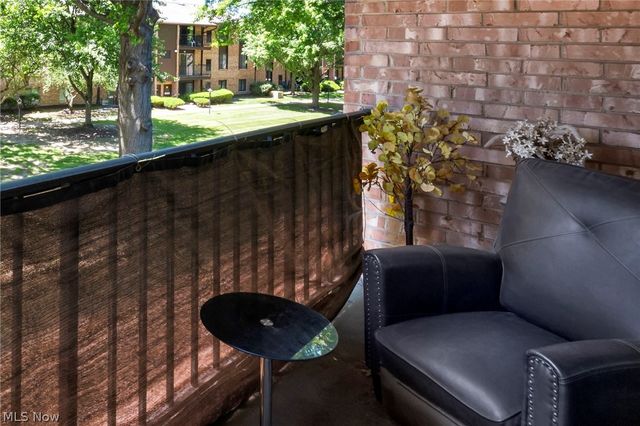 16430 Heather Lane 204, Middleburg Heights, OH 44130