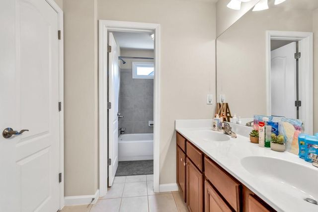 902 Preserve Bluff Drive, Buford, GA 30518