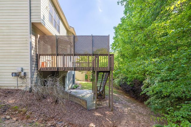902 Preserve Bluff Drive, Buford, GA 30518