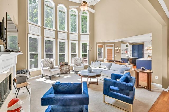 902 Preserve Bluff Drive, Buford, GA 30518