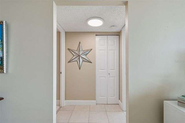 700 BEACH DRIVE NE 701, St Petersburg, FL 33701