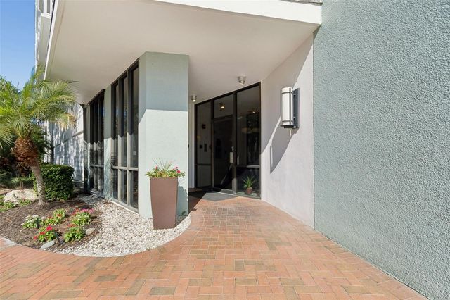 700 BEACH DRIVE NE 701, St Petersburg, FL 33701