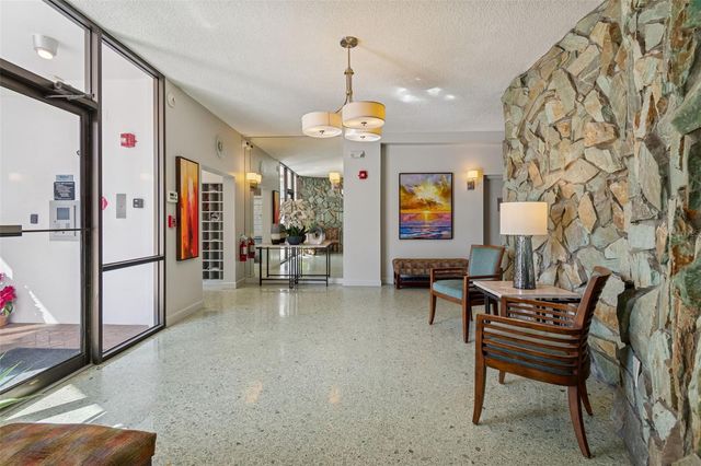 700 BEACH DRIVE NE 701, St Petersburg, FL 33701