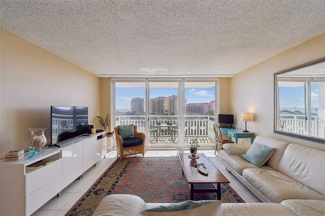 700 BEACH DRIVE NE 701, St Petersburg, FL 33701