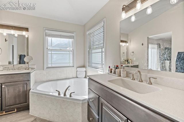 446 Winter Street, Manitou Springs, CO 80829