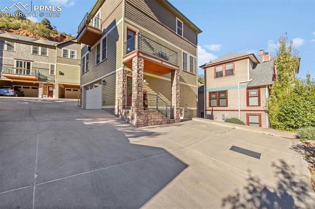 446 Winter Street, Manitou Springs, CO 80829