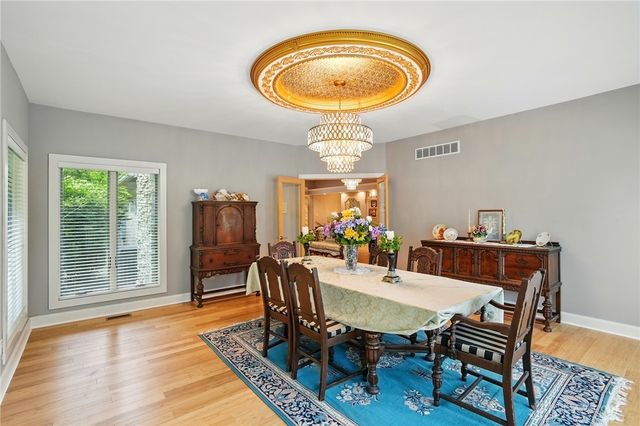 219 Chateau Valley Lane, South Lebanon, OH 45065