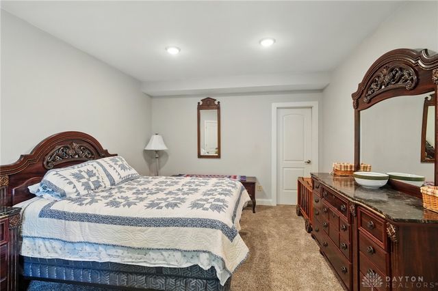 219 Chateau Valley Lane, South Lebanon, OH 45065
