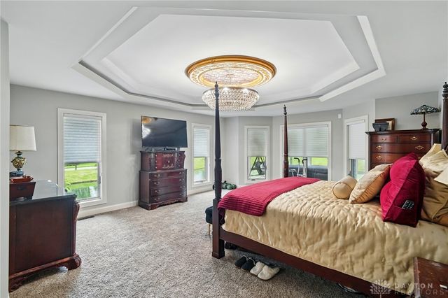 219 Chateau Valley Lane, South Lebanon, OH 45065