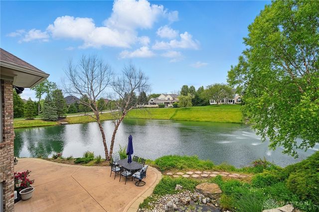 219 Chateau Valley Lane, South Lebanon, OH 45065