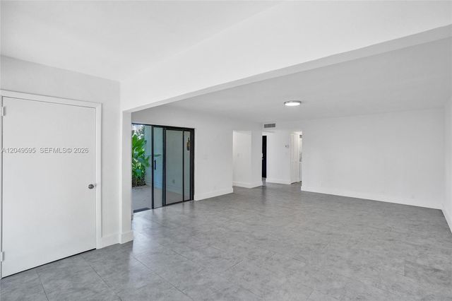 20332 NE 34th Court 26, Aventura, FL 33180