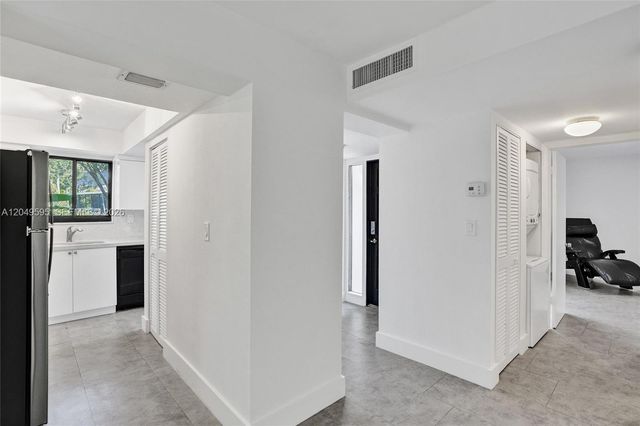 20332 NE 34th Court 26, Aventura, FL 33180