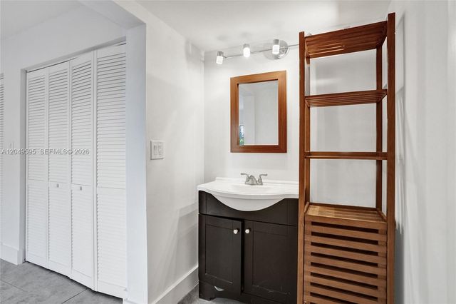20332 NE 34th Court 26, Aventura, FL 33180