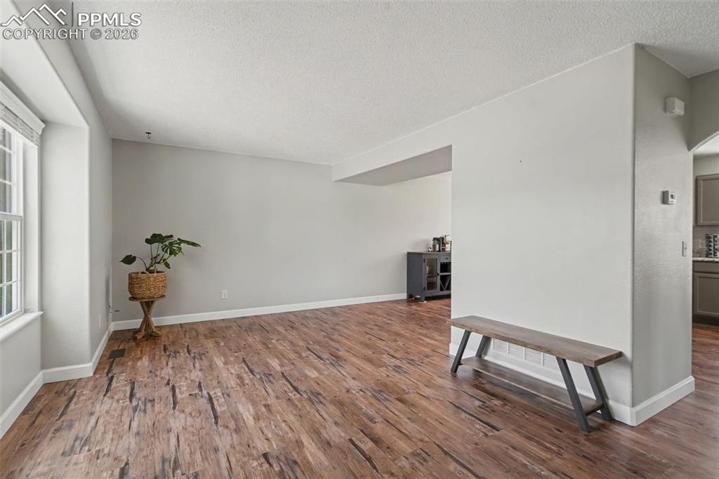 Image 6 of property listing at 1040 Ancestra Drive, Fountain, CO 80817