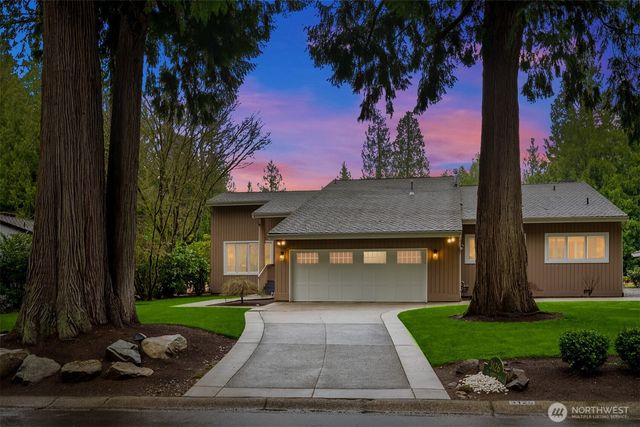 3126 211th Avenue NE, Sammamish, WA 98074