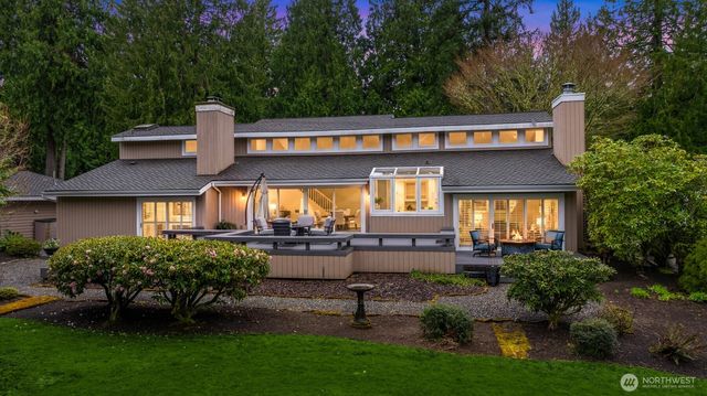 3126 211th Avenue NE, Sammamish, WA 98074