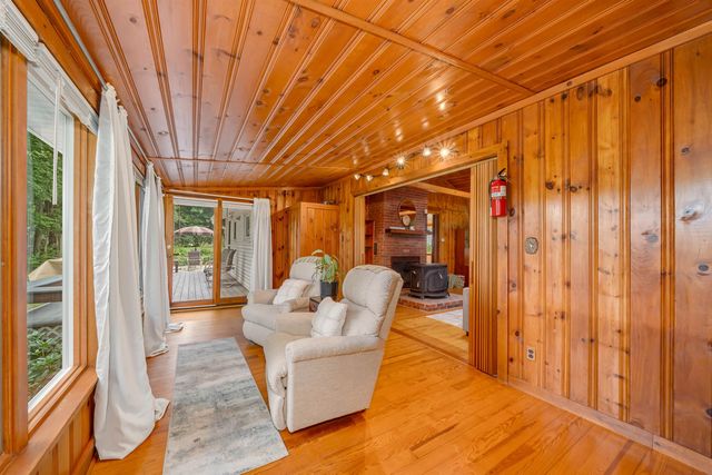 18 Holiday Shore Drive, Dunbarton, NH 03046