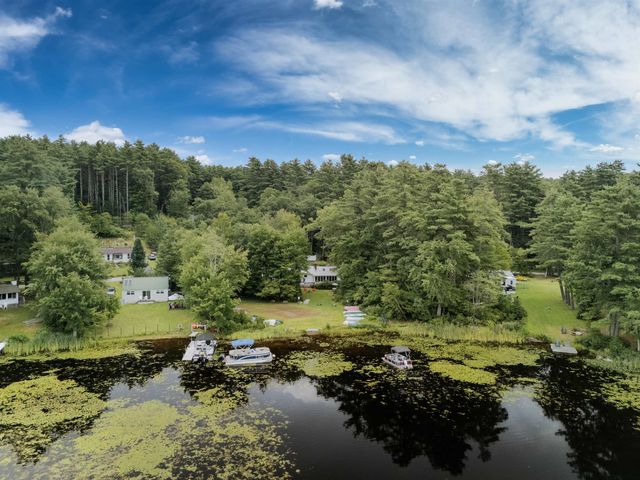 18 Holiday Shore Drive, Dunbarton, NH 03046