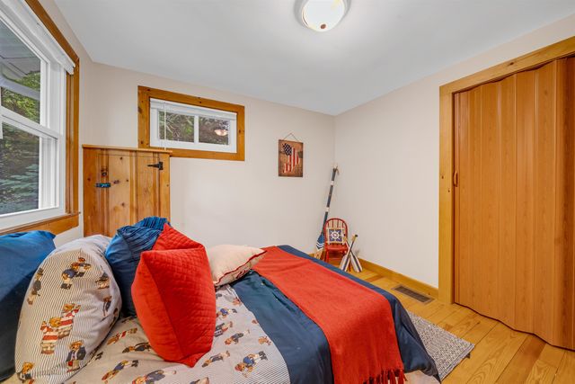 18 Holiday Shore Drive, Dunbarton, NH 03046