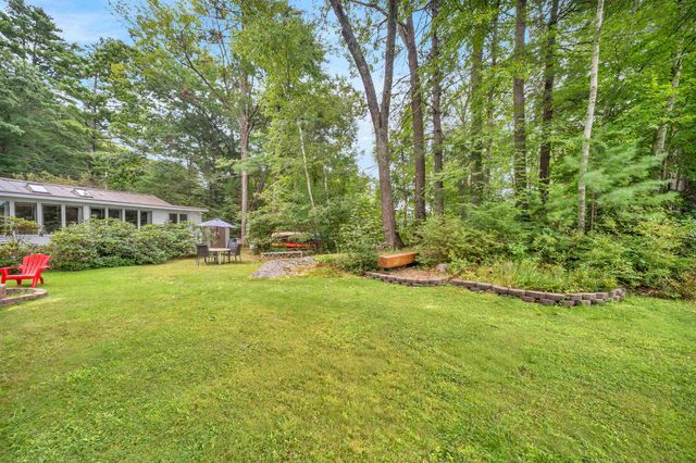 18 Holiday Shore Drive, Dunbarton, NH 03046