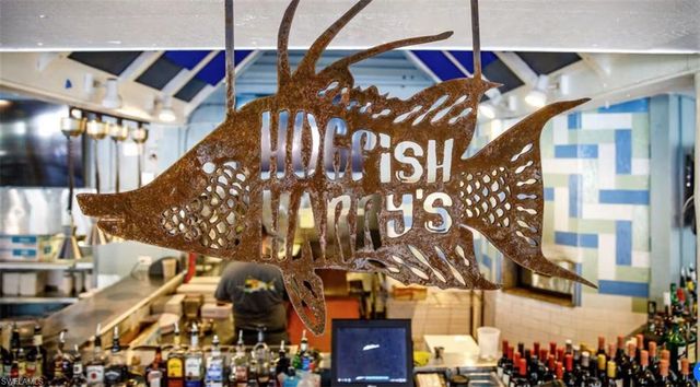 600 Neapolitan WAY 226, Naples, FL 34103