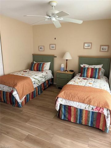 600 Neapolitan WAY 226, Naples, FL 34103