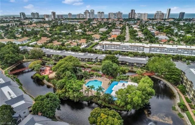 600 Neapolitan WAY 226, Naples, FL 34103