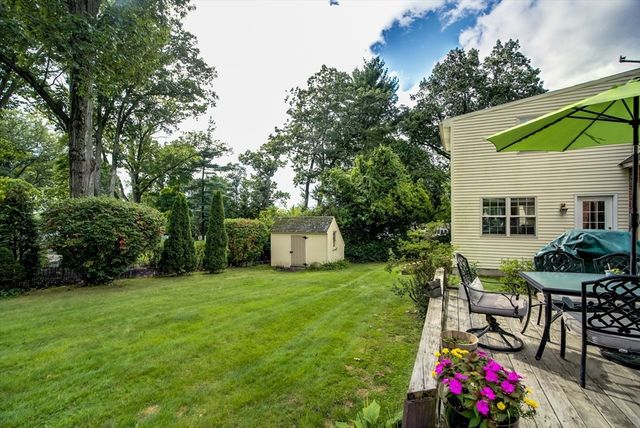 153 Western Dr, Longmeadow, MA 01106