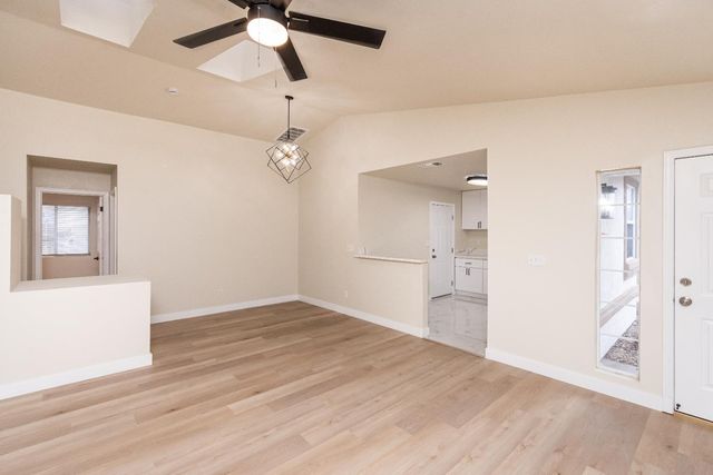 8556 Travary Way, Antelope, CA 95843