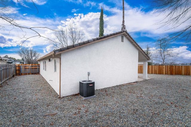 8556 Travary Way, Antelope, CA 95843