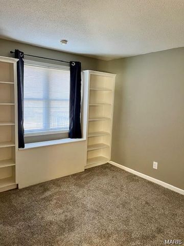 1767 High School Drive, Brentwood, MO 63144